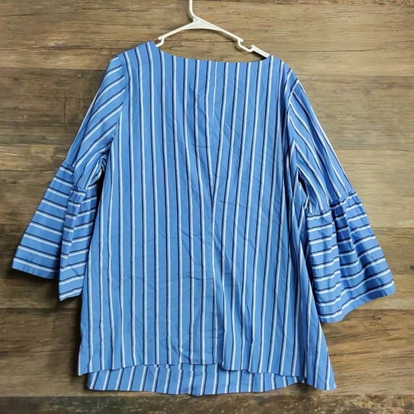 White House Black Market Blue Striped Blouse - Picture 2 of 10